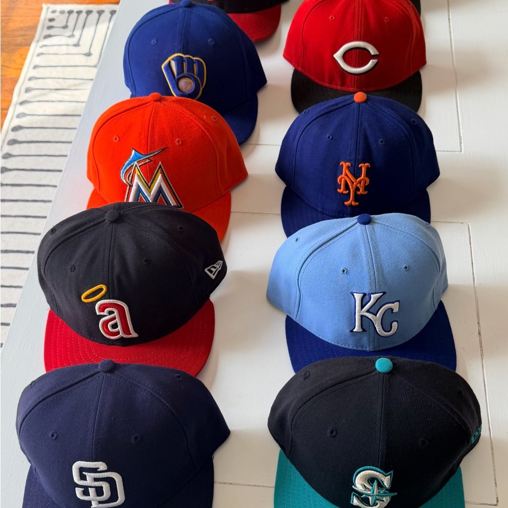 Assorted MLB Baseball Caps - Picture 2 of 13